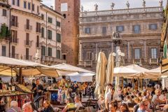 Markt-Verona